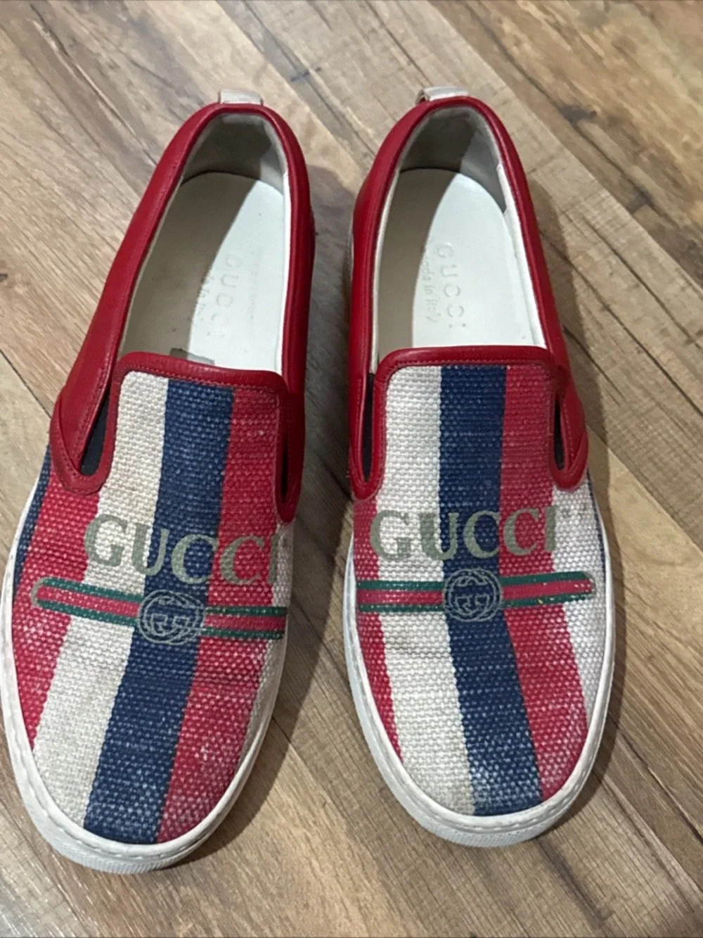 GUCCI SYLVIE LOGO SLIP ON SNEAKERS - MENS 10.5 - Picture 2 of 14